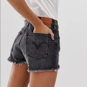 Levi’s - 501 High Rise Denim Short - Grey